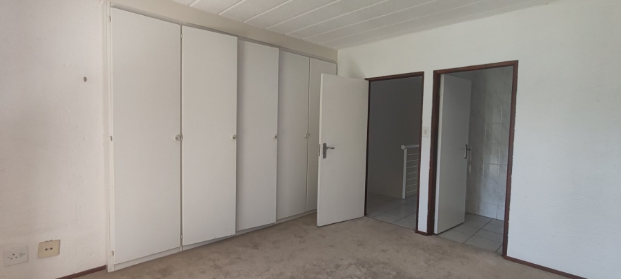 2 Bedroom Property for Sale in Key West North West